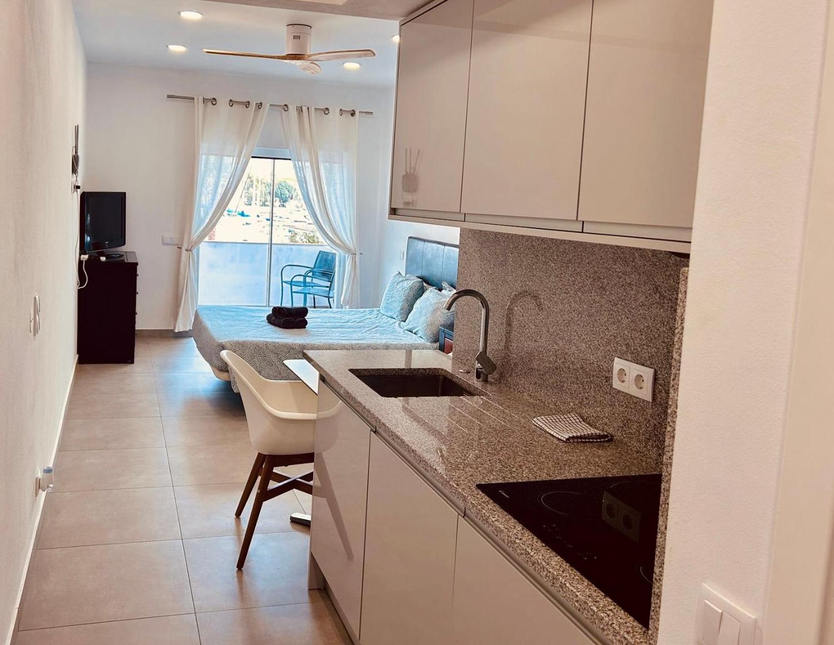 Marina View Studio In Lagos Town Center Sea View Exterior foto
