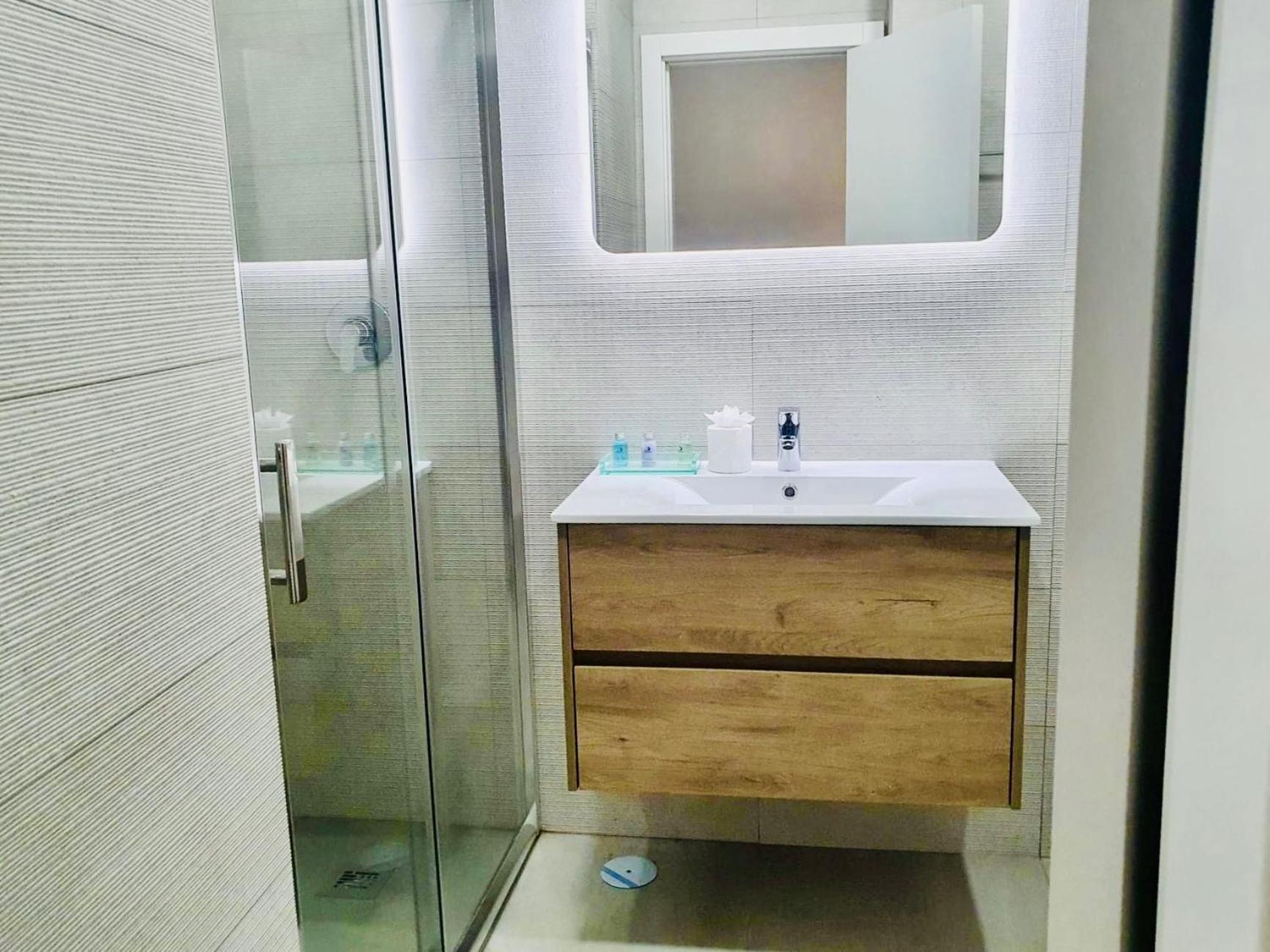 Marina View Studio In Lagos Town Center Sea View Exterior foto